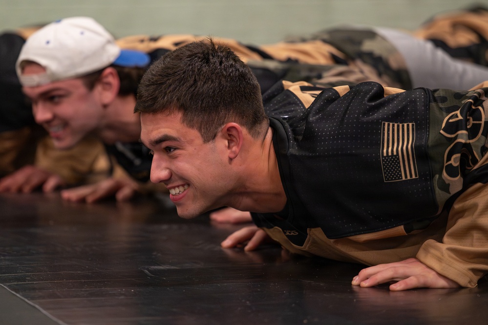 UD Blue Hens visit Dover AFB