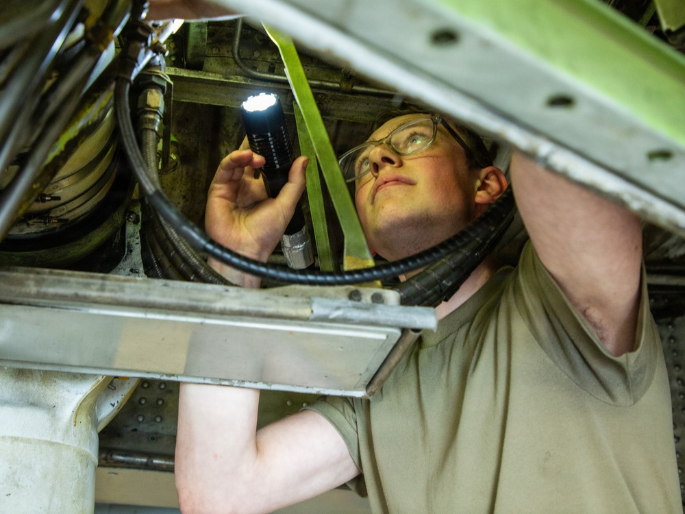 552nd Maintainers hard at work.