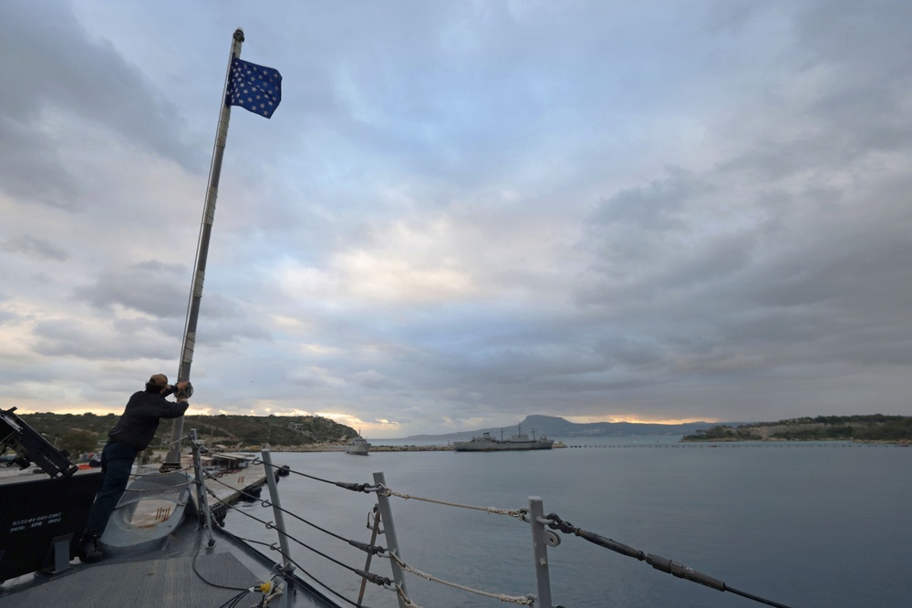 USS Roosevelt (DDG 80) Conducts Morning Colors in Souda Bay, Greece