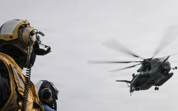 11th MEU Marines and Sailors conduct flight deck operations aboard USS Portland