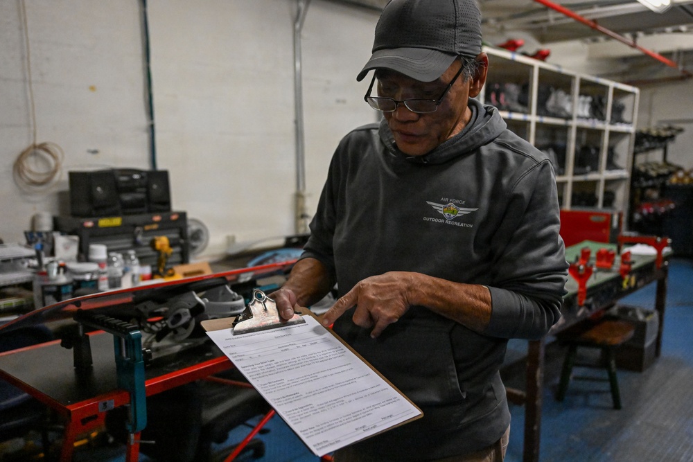 11th FSS Outdoor Recreation supports winter adventures for military members