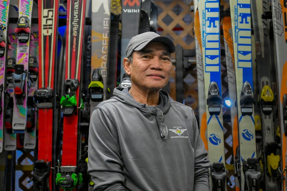 11th FSS Outdoor Recreation supports winter adventures for military members