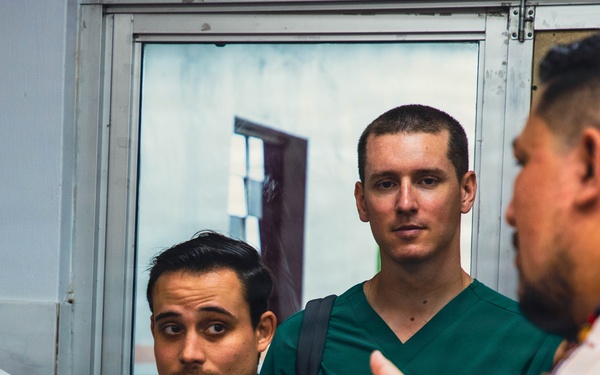 U.S. Army medical teams arrive in Coclé, Panamá, to support patient care