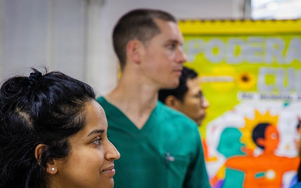 U.S. Army medical teams arrive in Coclé, Panamá, to support patient care