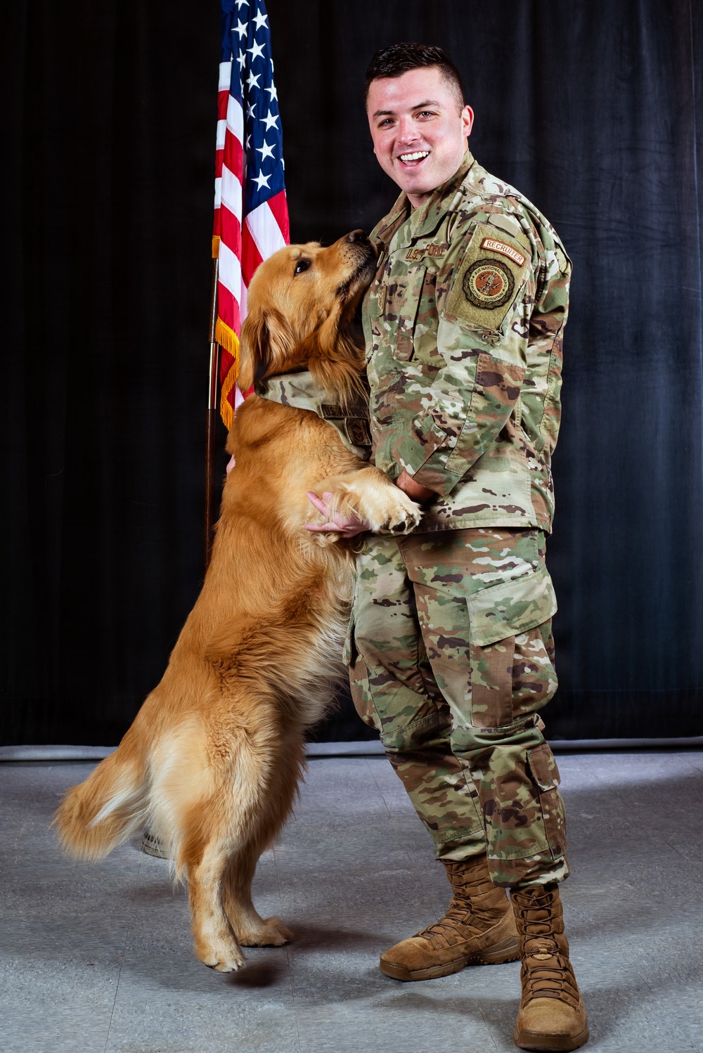 U.S. Air Force Recruiter and wing mascot