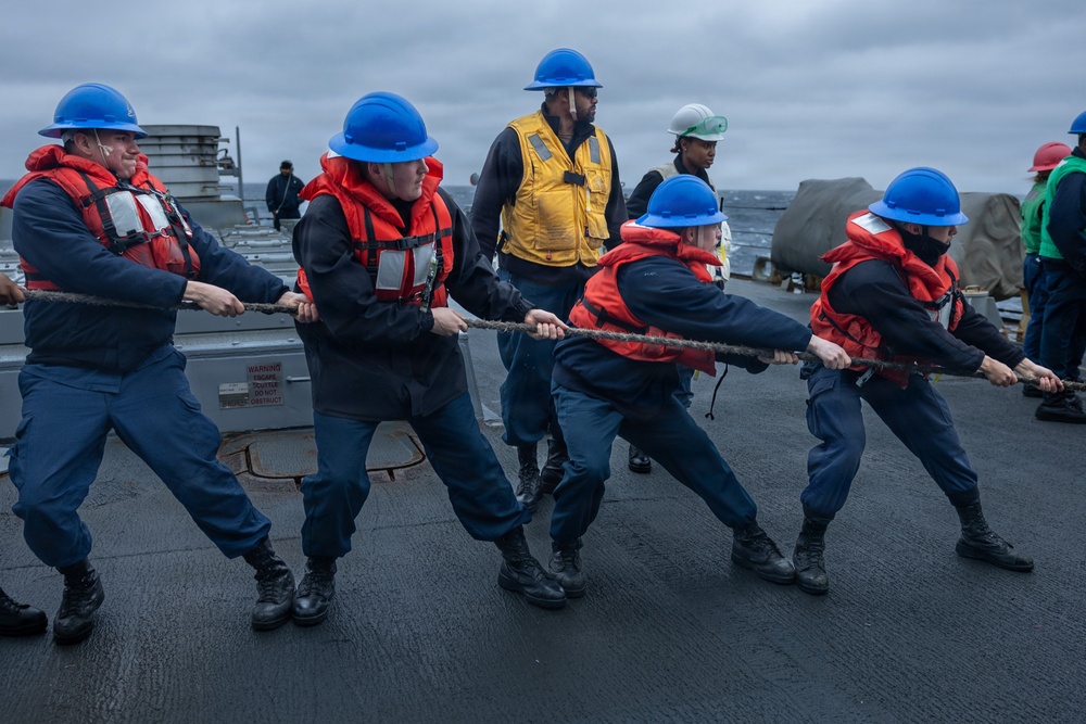 Replenishment-at-sea Aboard the USS Gonzalez (DDG 66)