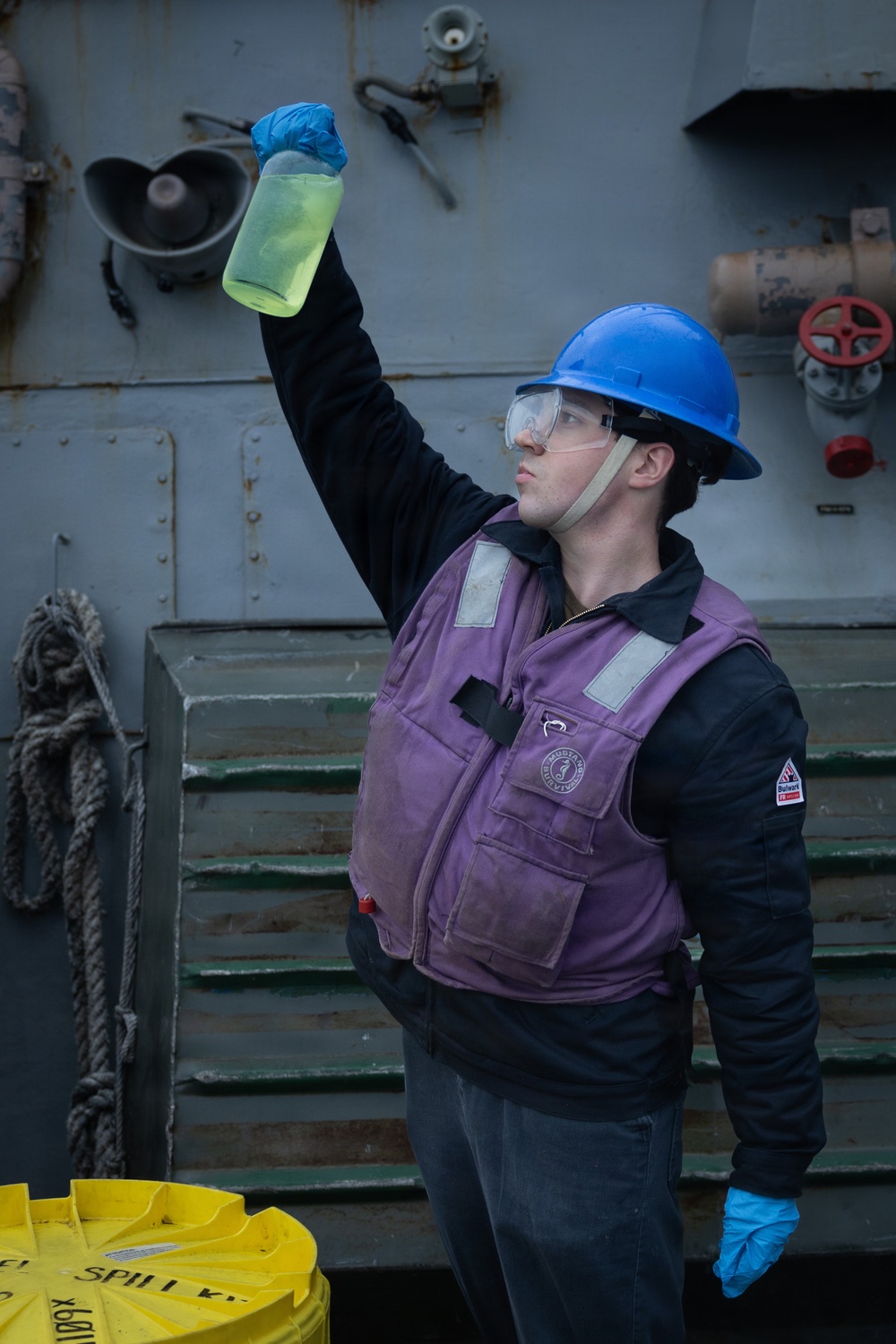 Replenishment-at-sea Aboard the USS Gonzalez (DDG 66)
