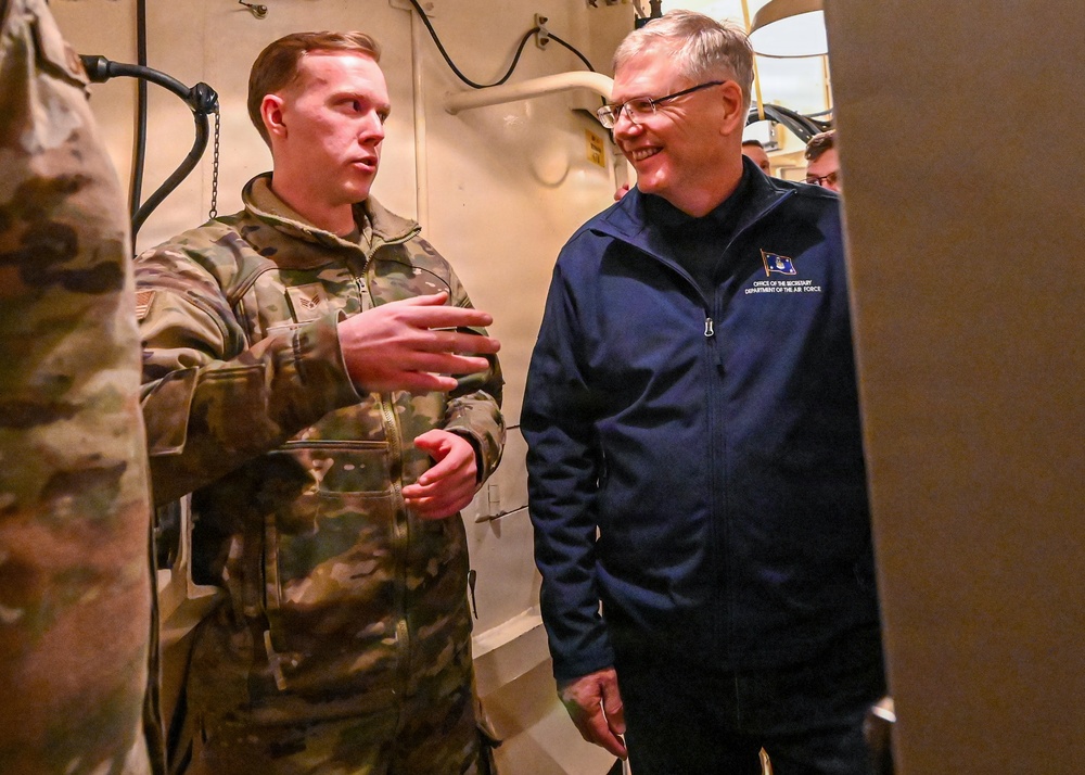 SECAF visits F.E. Warren AFB