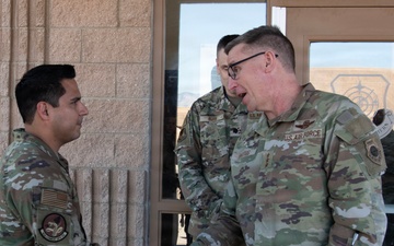 SOUTHCOM a/CC visits AFSOUTH