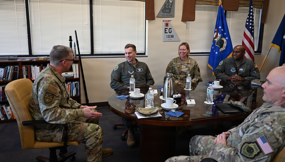 SOUTHCOM a/CC visits AFSOUTH