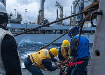 Replenishment-at-sea Aboard the USS Gonzalez (DDG 66)