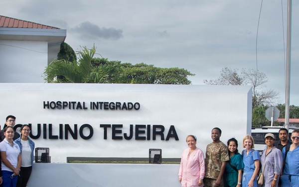 U.S. Army medical teams arrive in Coclé, Panama, to support patient care
