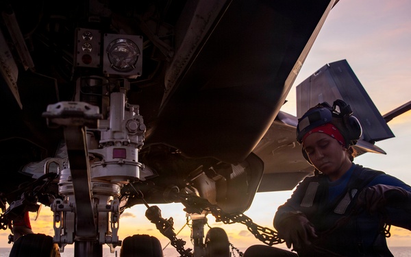Abraham Lincoln conducts routine aircraft maintenance