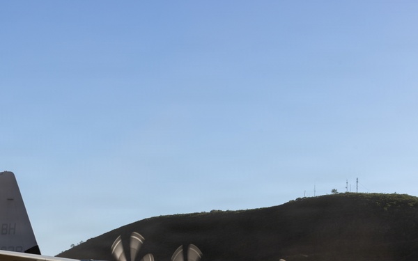 22nd MEU(SOC) | KC-130J Super Hercules Conducts First Landings onto BLT 3/6 Constructed Landing Zone