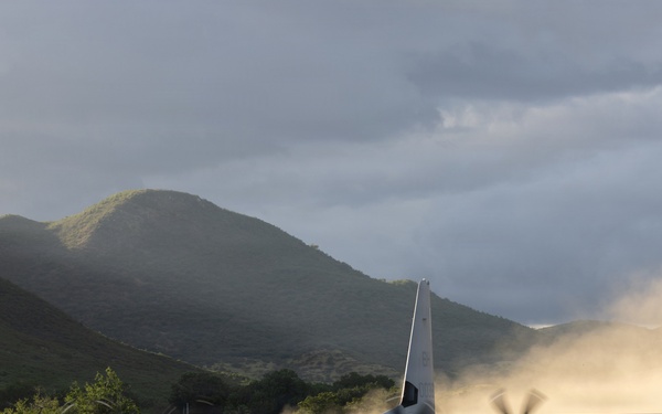 22nd MEU(SOC) | KC-130J Super Hercules Conducts First Landings onto BLT 3/6 Constructed Landing Zone