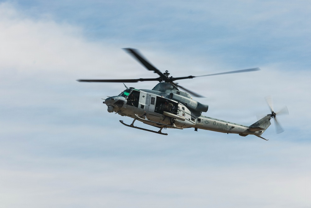 VMX-1 Conducts Rooftop Landing Training
