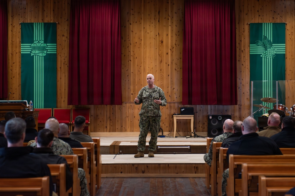 CNIC Visits NAF Atsugi
