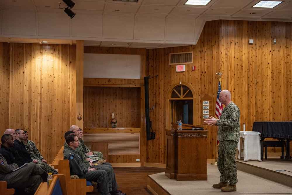 CNIC Visits NAF Atsugi