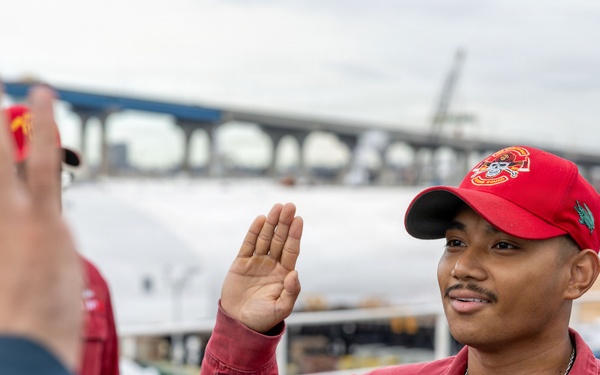 Reenlistments Onboard the USS Green Bay