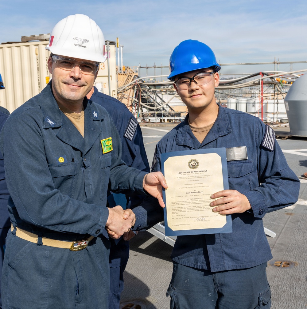 Captain’s Call Onboard the USS Green Bay