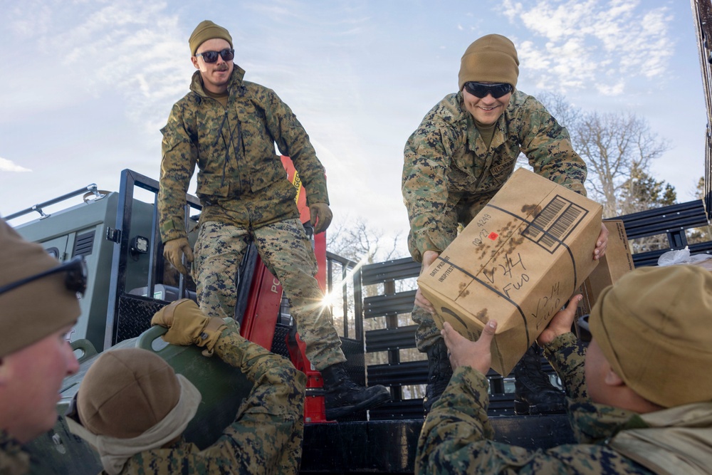 MTX 1-26 | Combat Logistics Battalion 24 Hot Meals Delivery