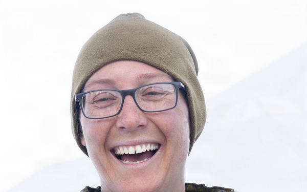 MTX 1-26 | Combat Logistics Battalion 24 Hot Meals Delivery