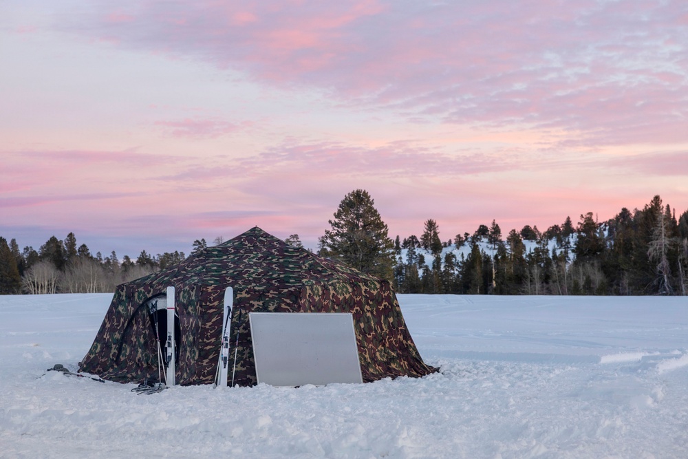 MTX 1-26 | Combat Logistics Battalion 24 Hot Meals Delivery