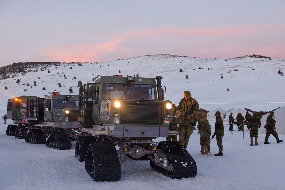 MTX 1-26 | Combat Logistics Battalion 24 Hot Meals Delivery