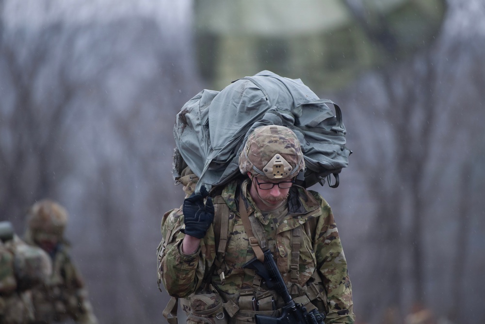 Yokota supports first JGSDF-hosted multinational airborne exercise