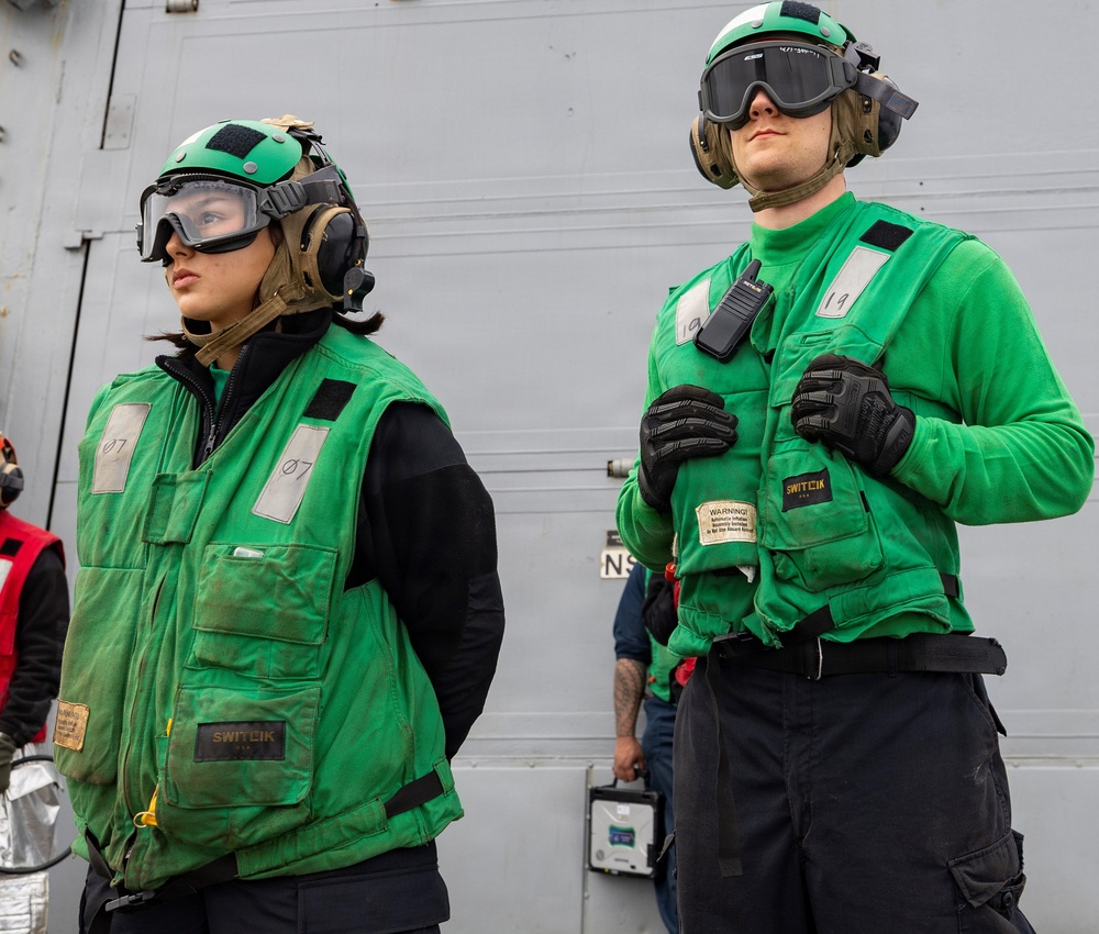 Sailors Aboard USS Dewey Conduct Flight Operations in the Philippine Sea