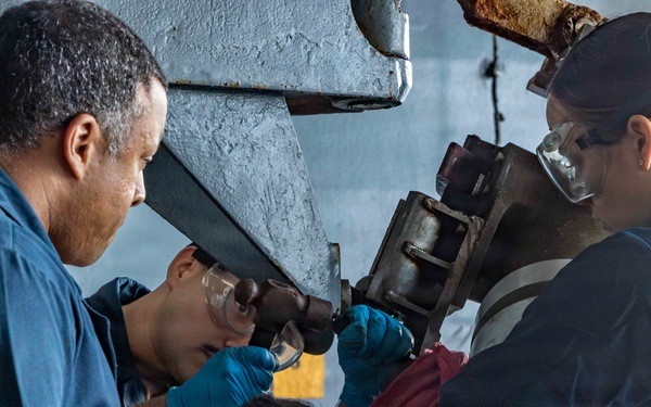 Abraham Lincoln conducts routine operations