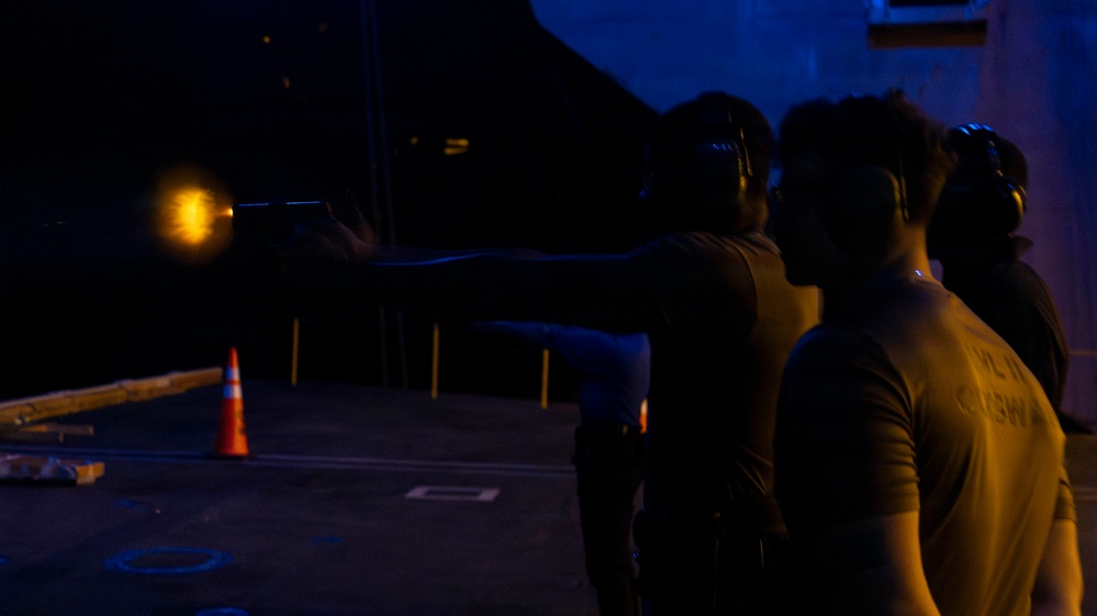 Abraham Lincoln conducts live-fire exercise