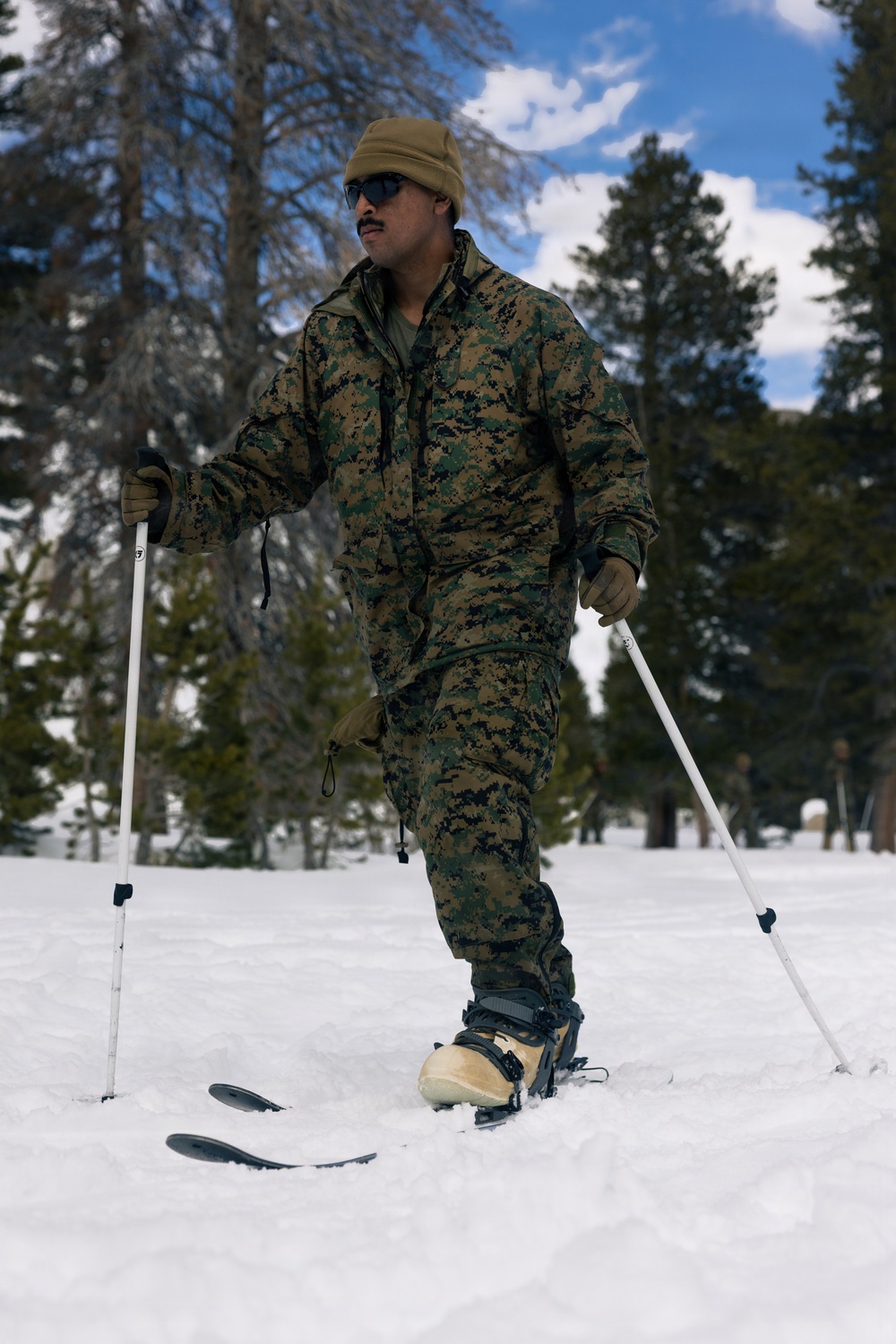 2nd Bn., 4th Marines conduct ski familiarization during MTX 1-26