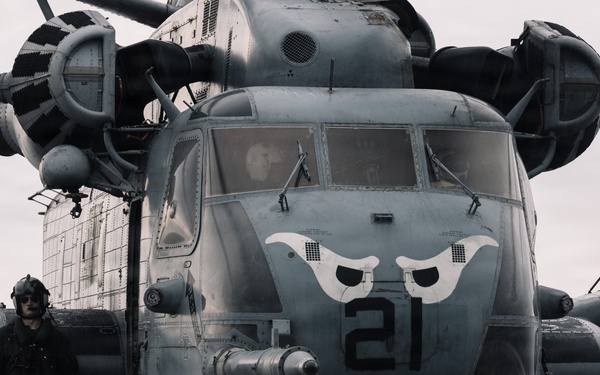 11th MEU Marines and Sailors conduct flight deck operations aboard USS Portland