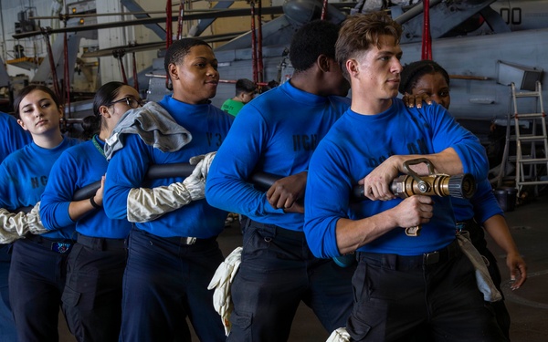 Abraham Lincoln conducts firefighting drill