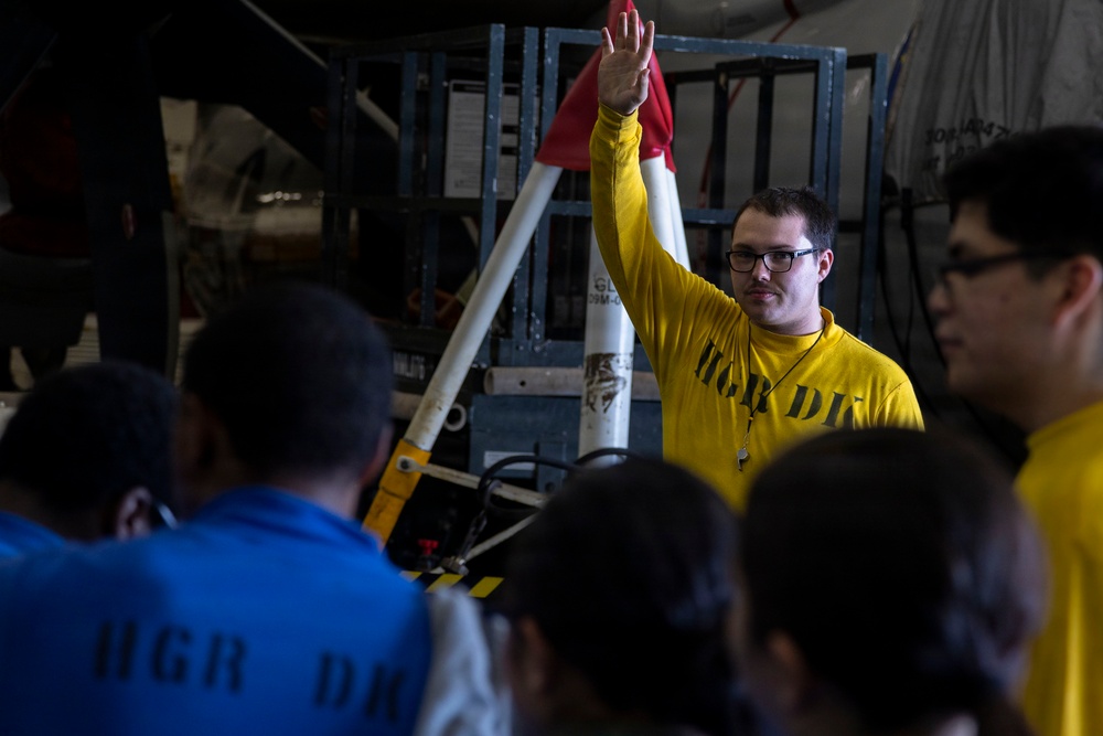 Abraham Lincoln conducts firefighting drill