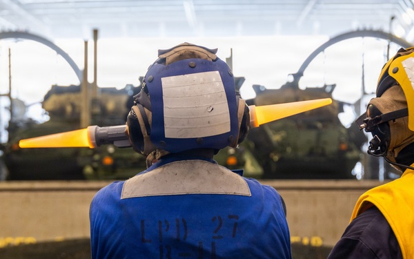 11th MEU Marines, Sailors Conduct Well Deck Operations Aboard USS Portland