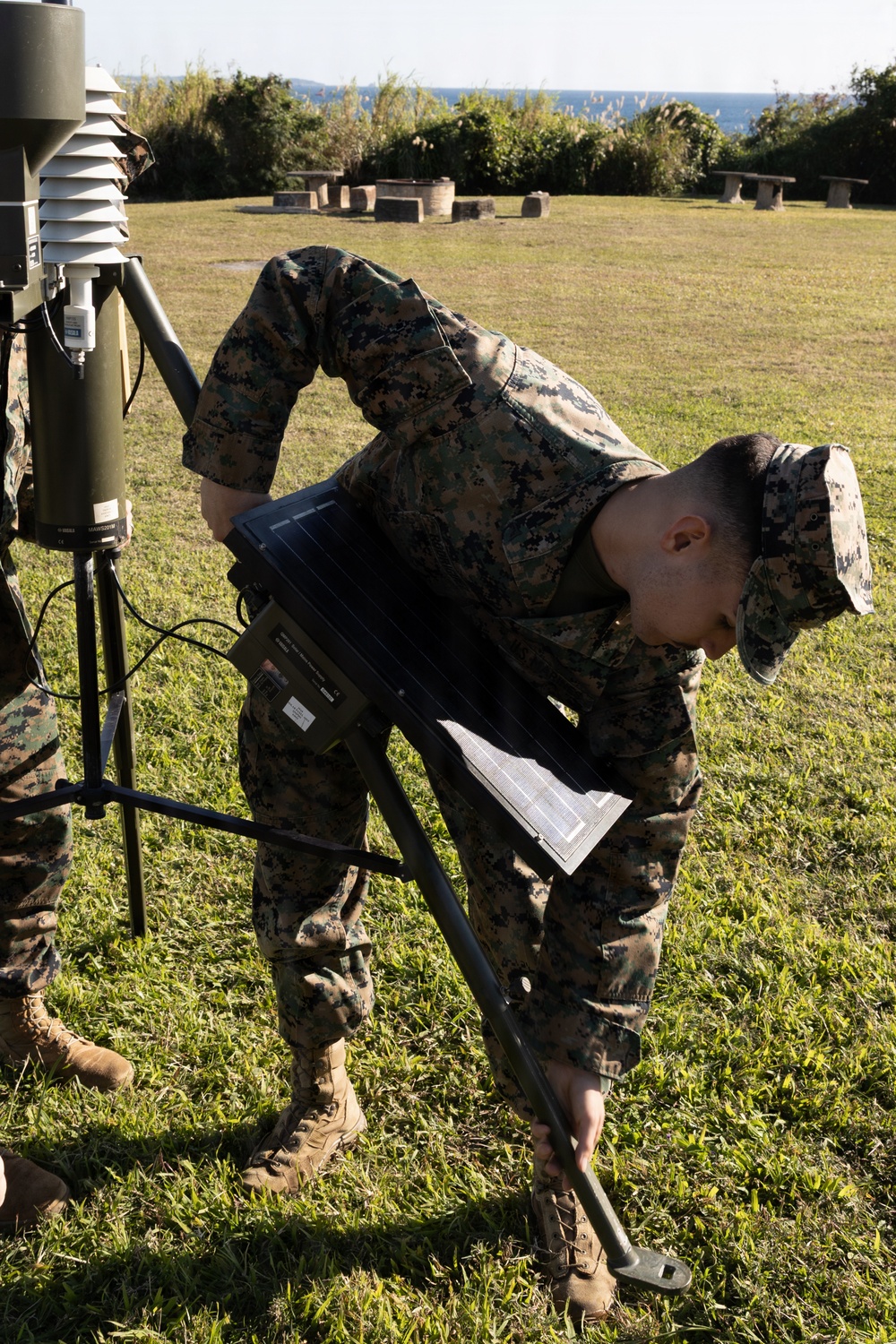 III Marine Expeditionary Force meteorology and oceanography analyst forecasters set up weather sensor