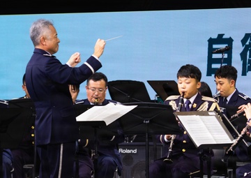 U.S. Marine band plays in Japan, U.S. Joint Concert