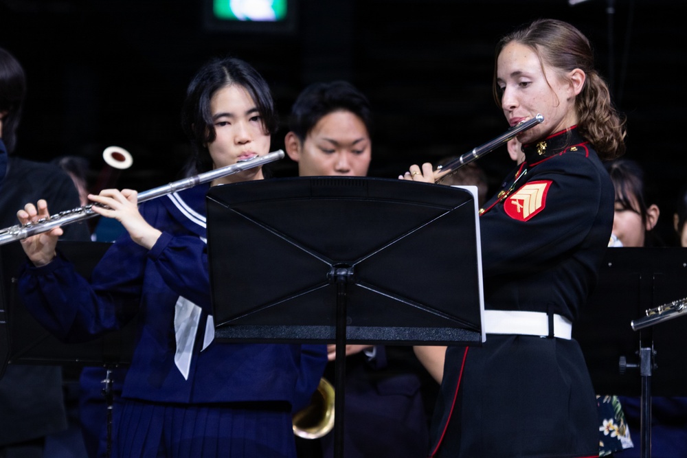 U.S. Marine band plays in Japan, U.S. Joint Concert