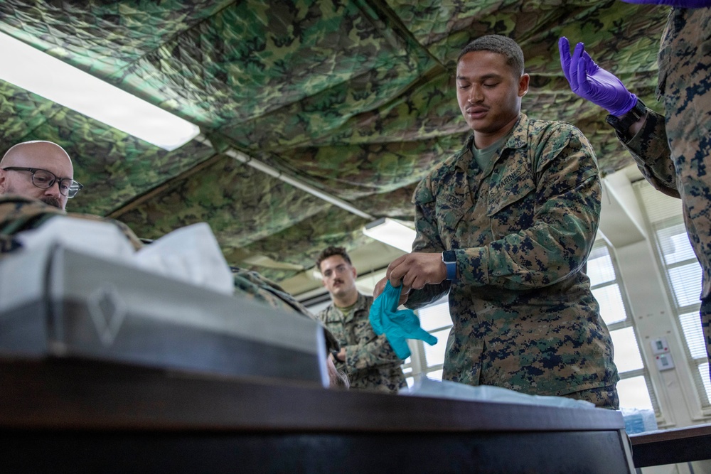 U.S. Marines train during Combat Lifesaver Course