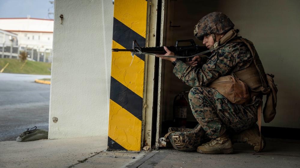 U.S. Marines train during Combat Lifesaver Course