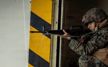 U.S. Marines train during Combat Lifesaver Course