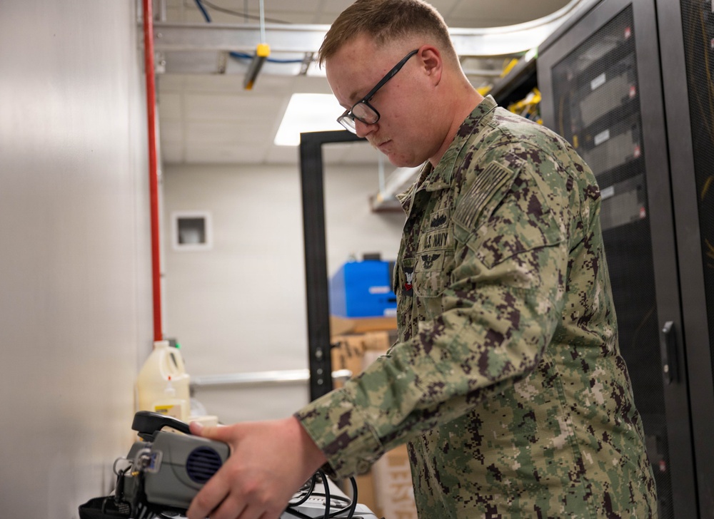 NCTAMS LANT Det Rota, Spain Daily Operations