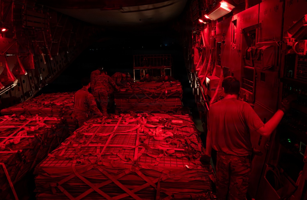 16th EAS transports cargo within CENTCOM AOR