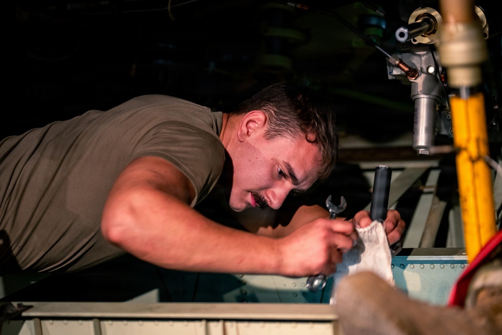 386th AEW Daily Airfield Operations