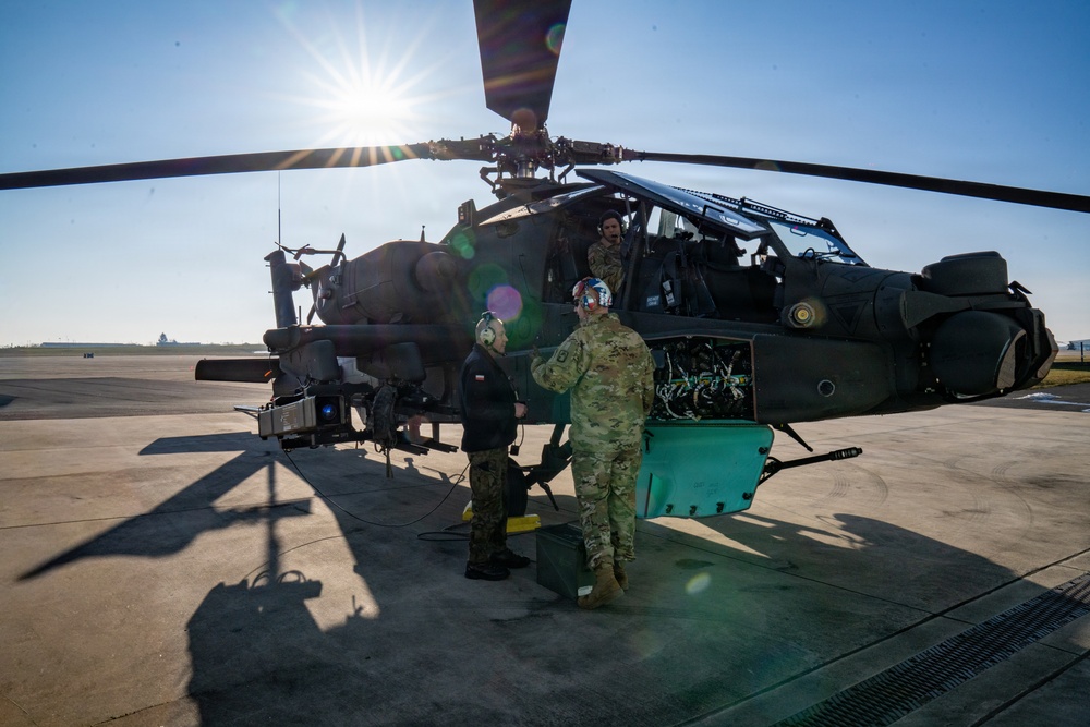 Strengthening NATO Ties: Polish Major General. Maciej Jabłoński Visits 12th CAB at Katterbach