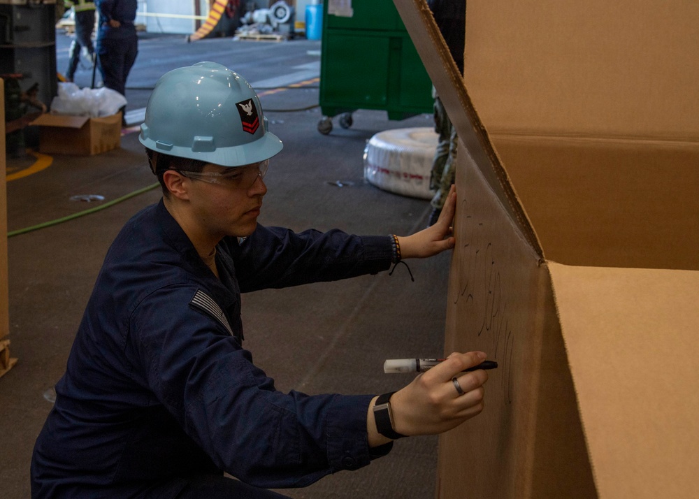 USS Carl Vinson (CVN 70) Daily Operations