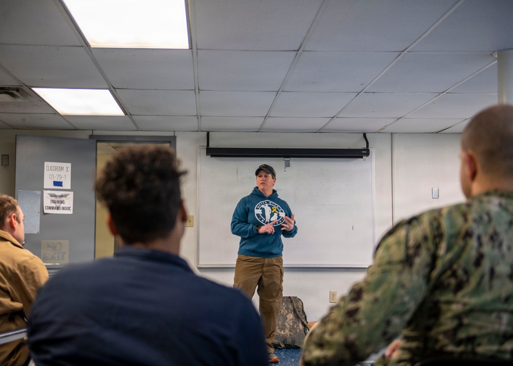 USS Carl Vinson (CVN 70) Daily Operations