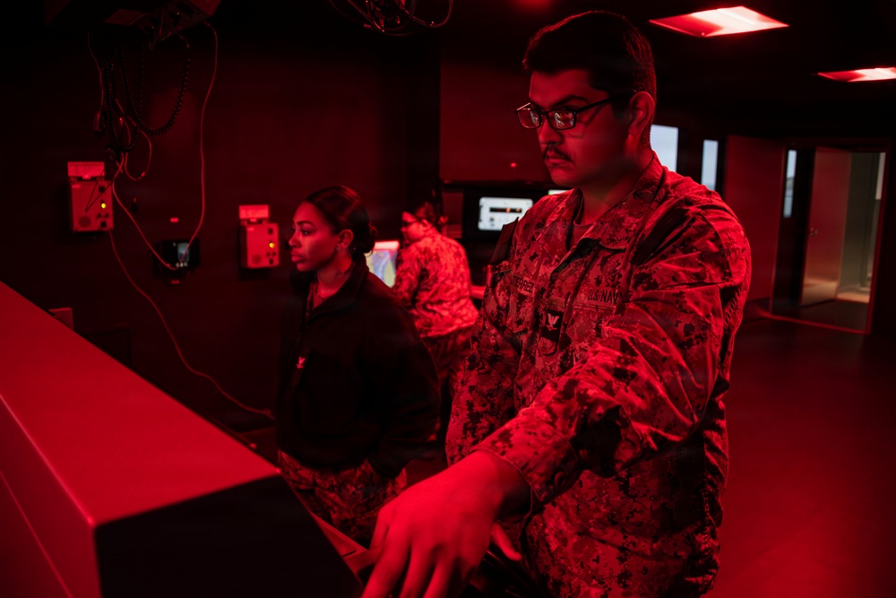 USS Carl Vinson (CVN 70) Daily Operations